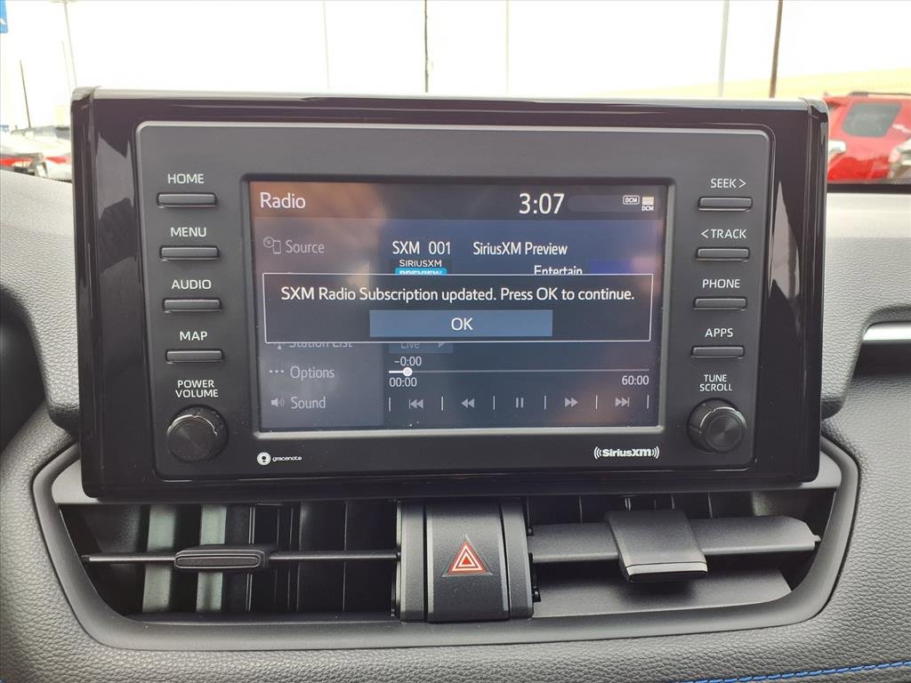 Used 2022 Toyota RAV4 SE w/ Convenience Package image 20