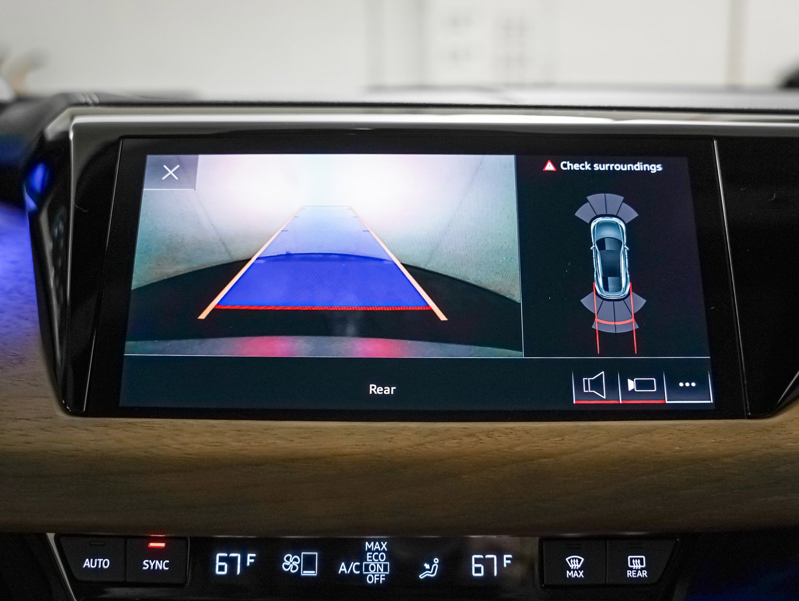 Used 2023 Audi e-tron GT Premium Plus w/ Executive Package image 20