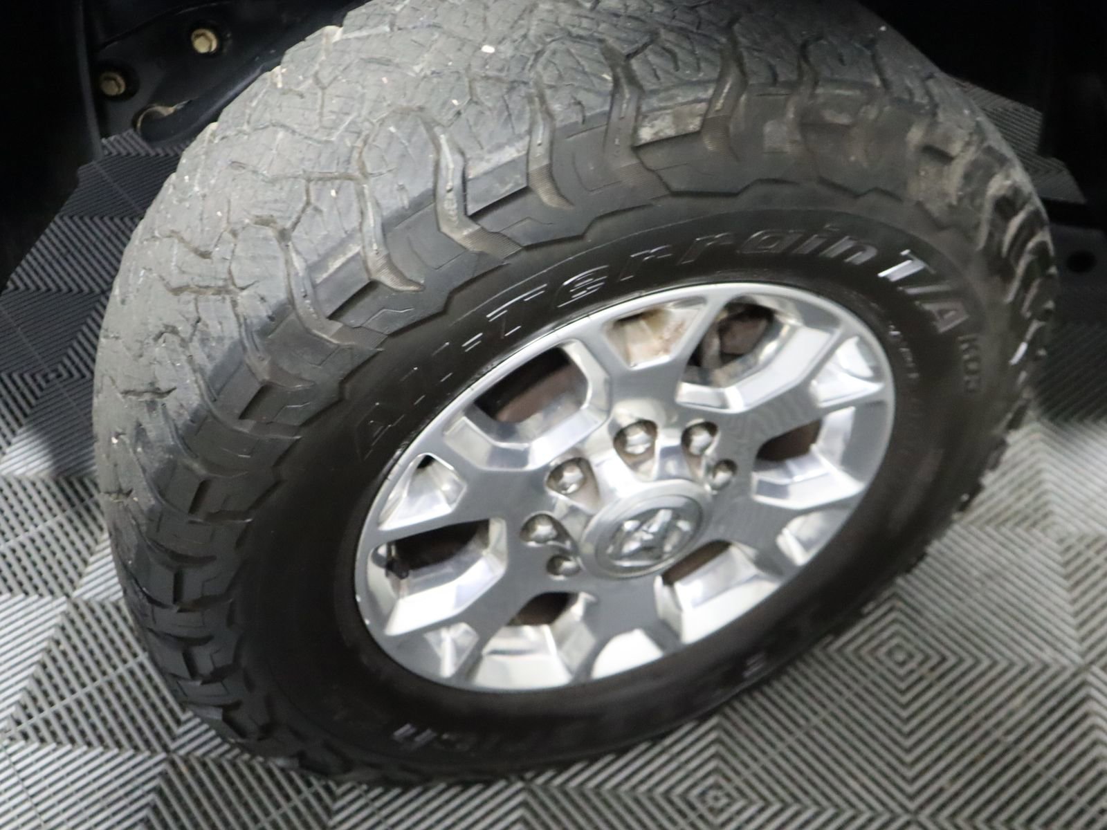 Used 2024 RAM 2500 Laramie image 23