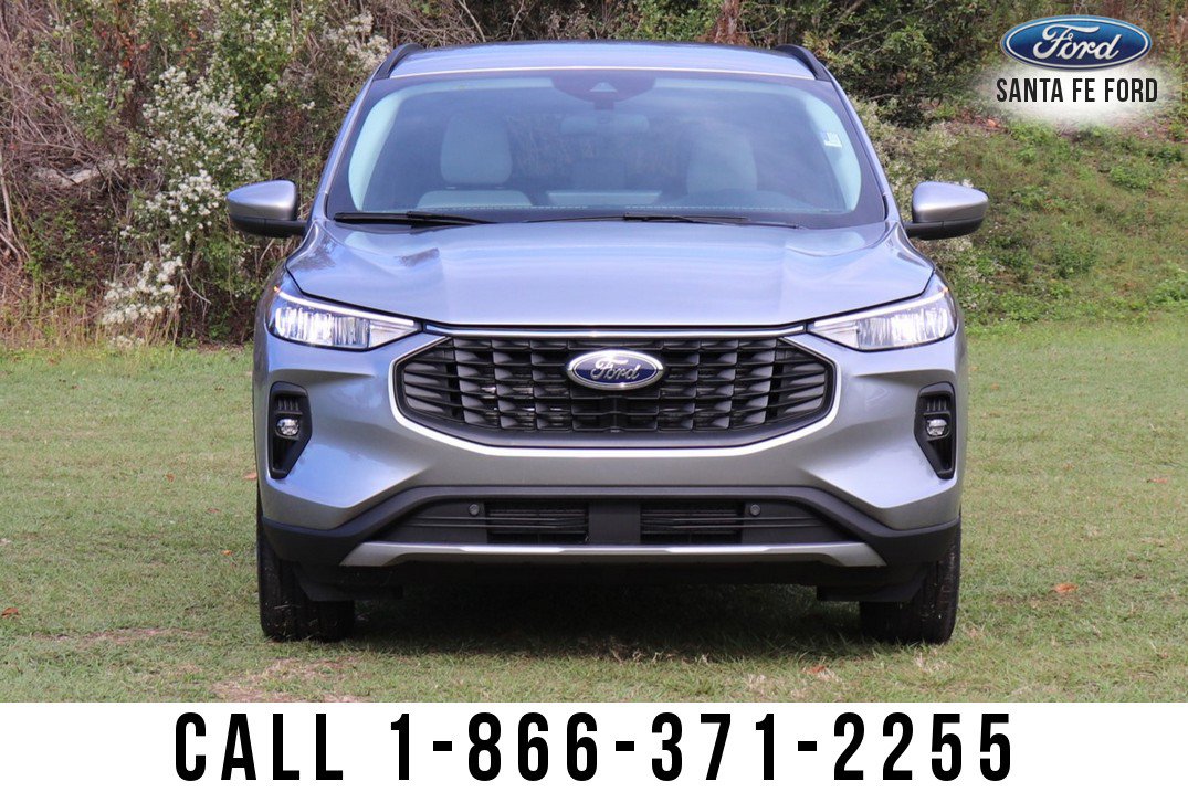 New 2023 Ford Escape SE image 3