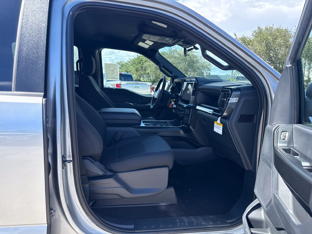 New 2026 Ford F150 STX w/ Equipment Group 200A RWD image 18