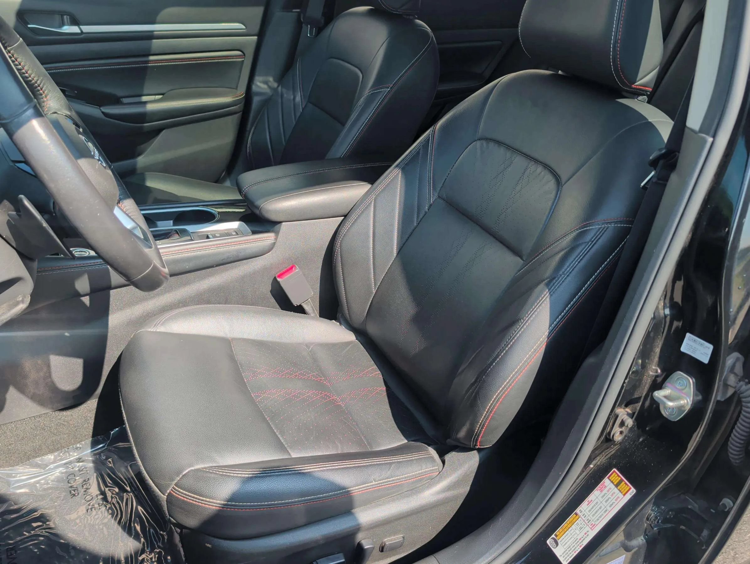 Used 2023 Nissan Altima 2.0 SR FWD image 13