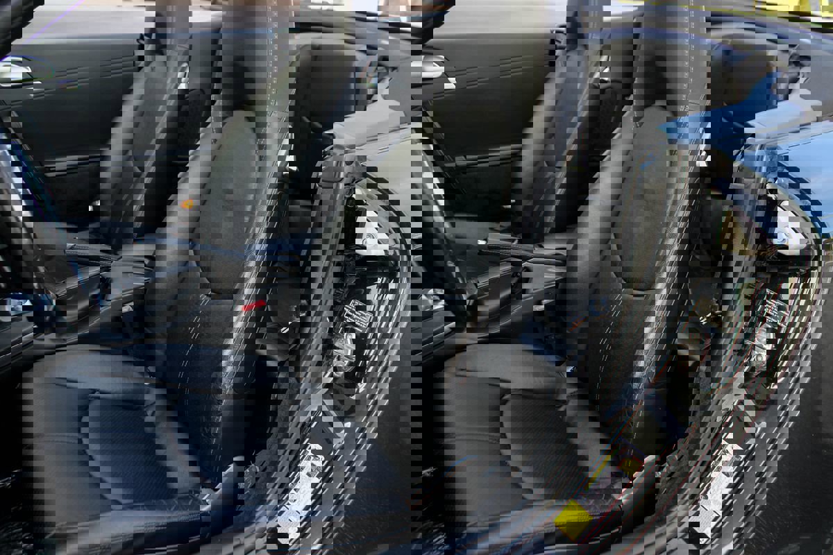 Used 2011 Porsche 911 Carrera 4S image 15