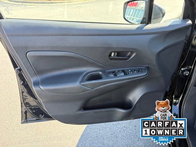 Used 2025 Nissan Versa S w/ Trunk Package image 23