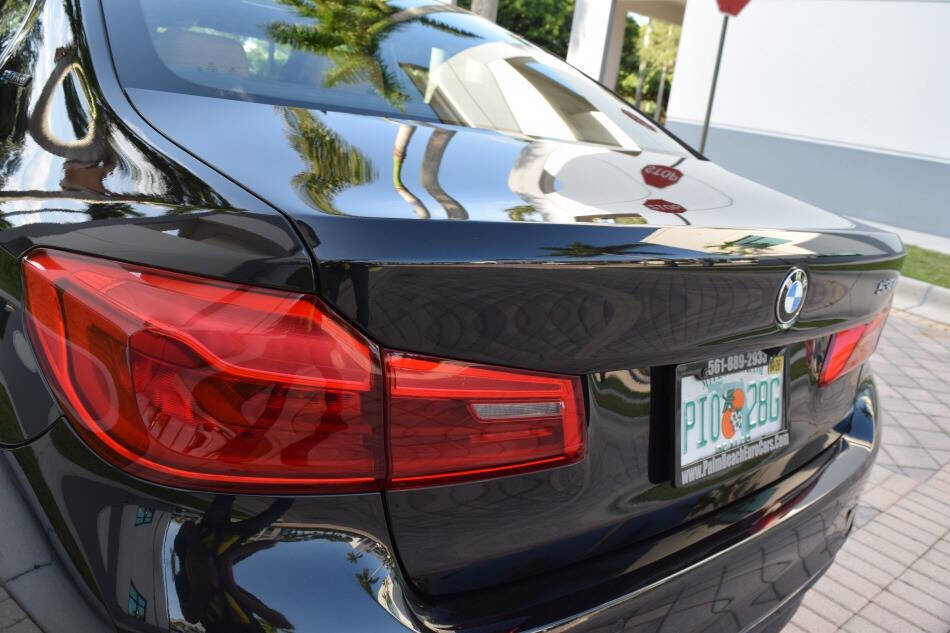 Used 2018 BMW 530e w/ Premium Package 2 RWD image 23