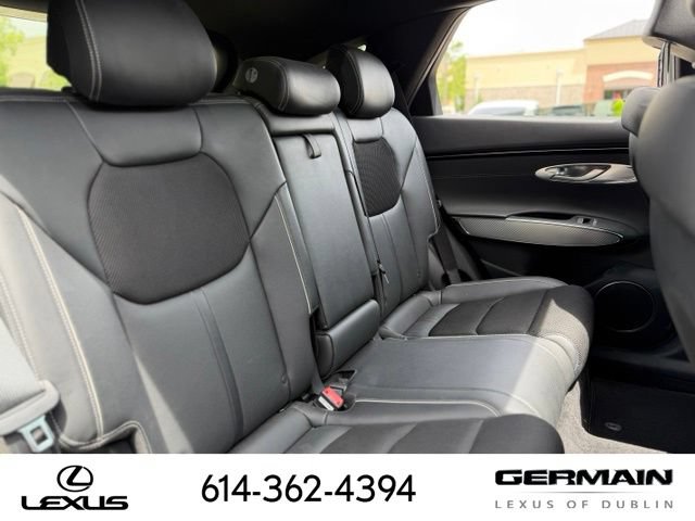 Used 2022 Genesis GV70 3.5T Sport AWD/4WD image 14