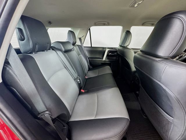 Used 2022 Toyota 4Runner SR5 Premium AWD/4WD image 28