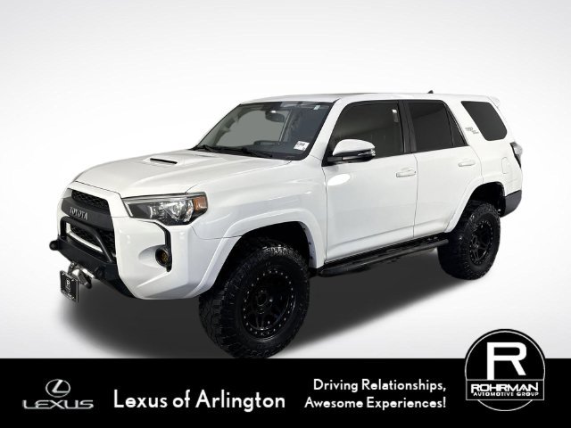 Used 2018 Toyota 4Runner TRD Off-Road Premium AWD/4WD image 2