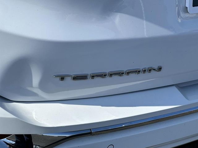 Used 2024 GMC Terrain Denali w/ Denali Premium Package image 32