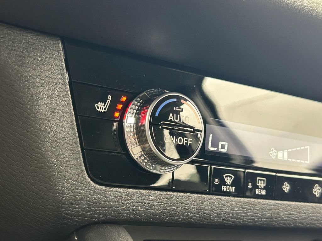 New 2026 Mitsubishi Outlander SE FWD image 34