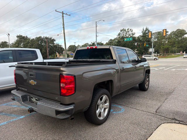 Used 2015 Chevrolet Silverado 1500 LT w/ LT Convenience Package RWD image 4