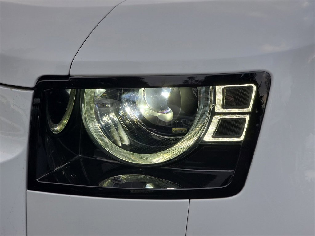 Used 2023 Land Rover Defender 130 First Edition image 34