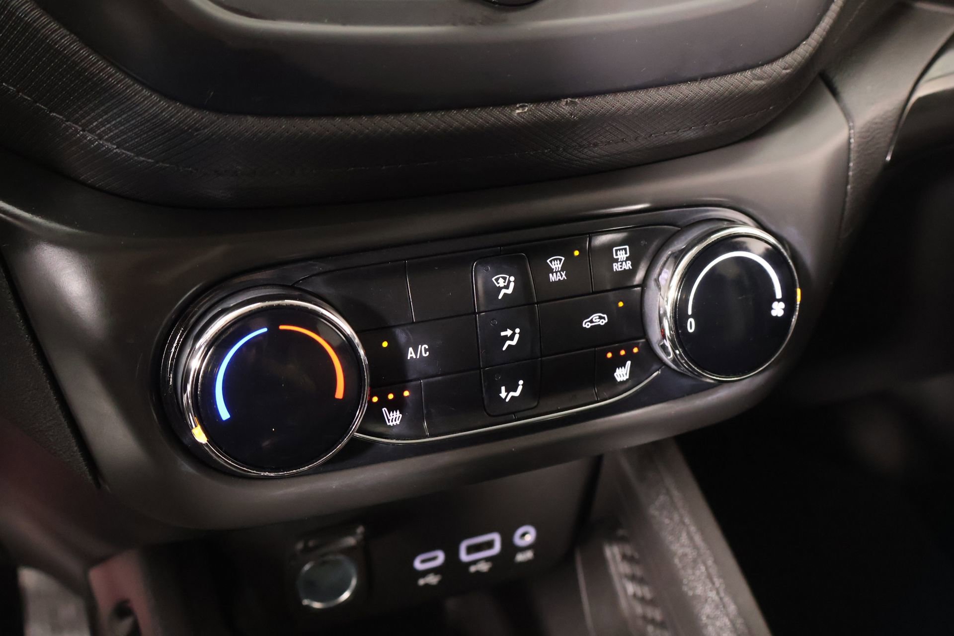 Used 2022 Chevrolet TrailBlazer LT AWD/4WD image 7