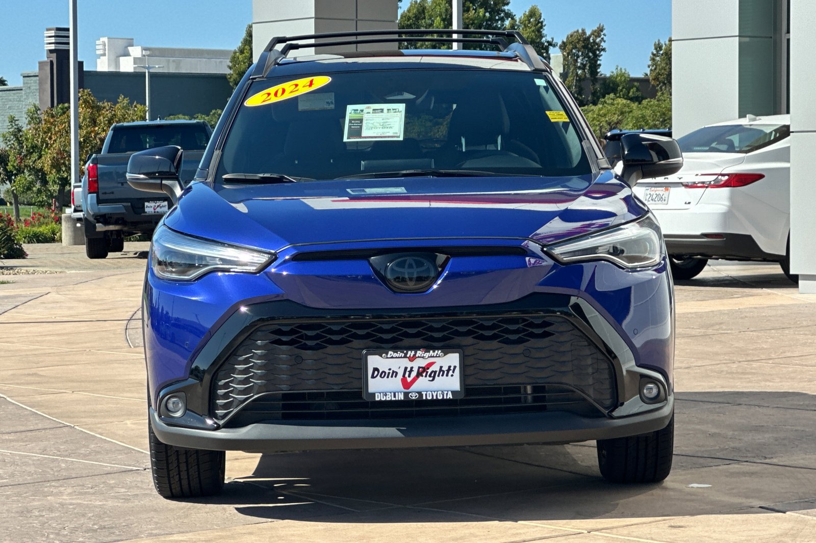 Certified 2024 Toyota Corolla Cross AWD Hybrid w/ Convenience Package image 11