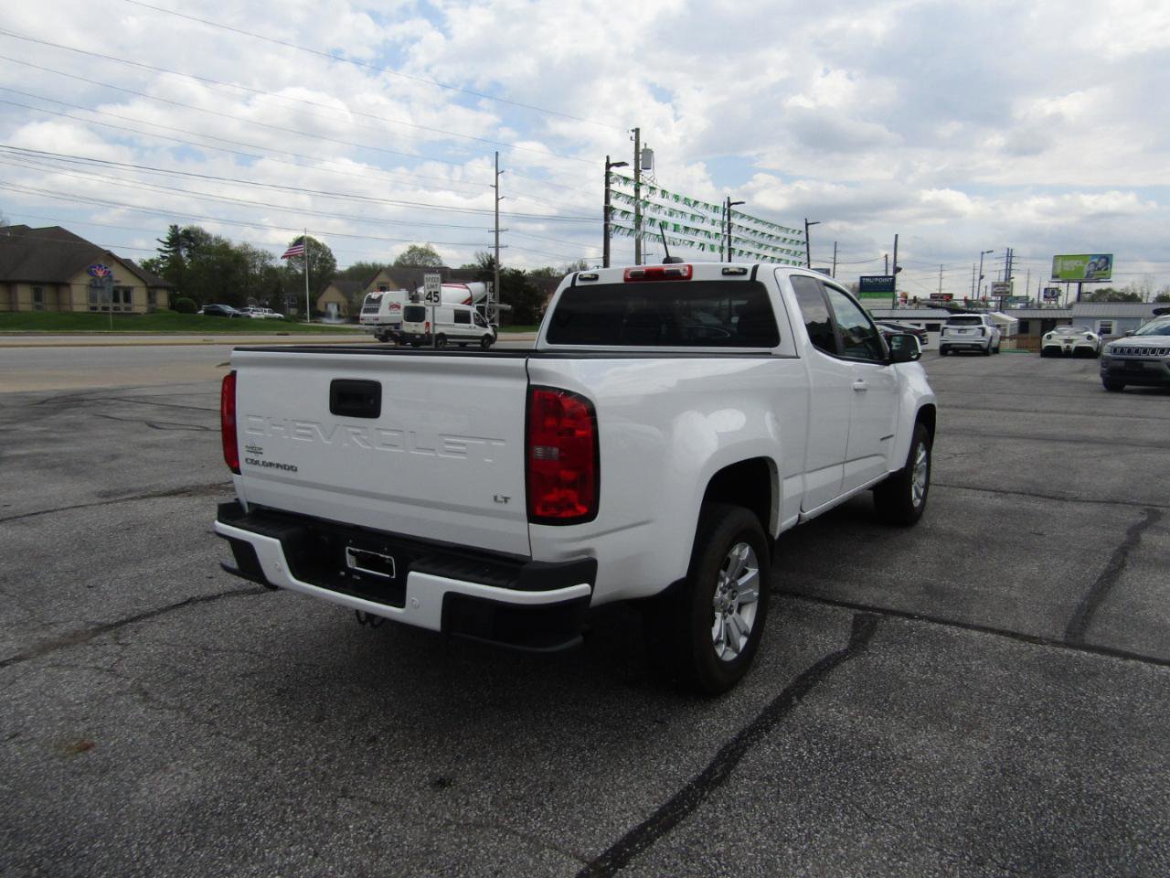 Used 2022 Chevrolet Colorado LT w/ Fleet Safety Package image 8