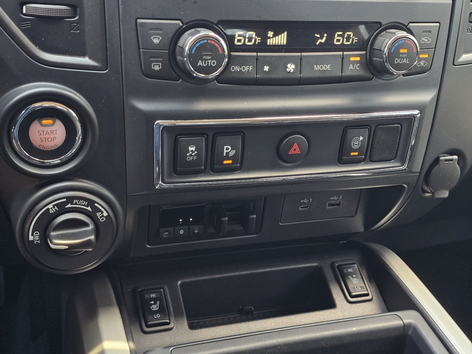 Certified 2024 Nissan Titan SV w/ SV Convenience Package AWD/4WD image 21