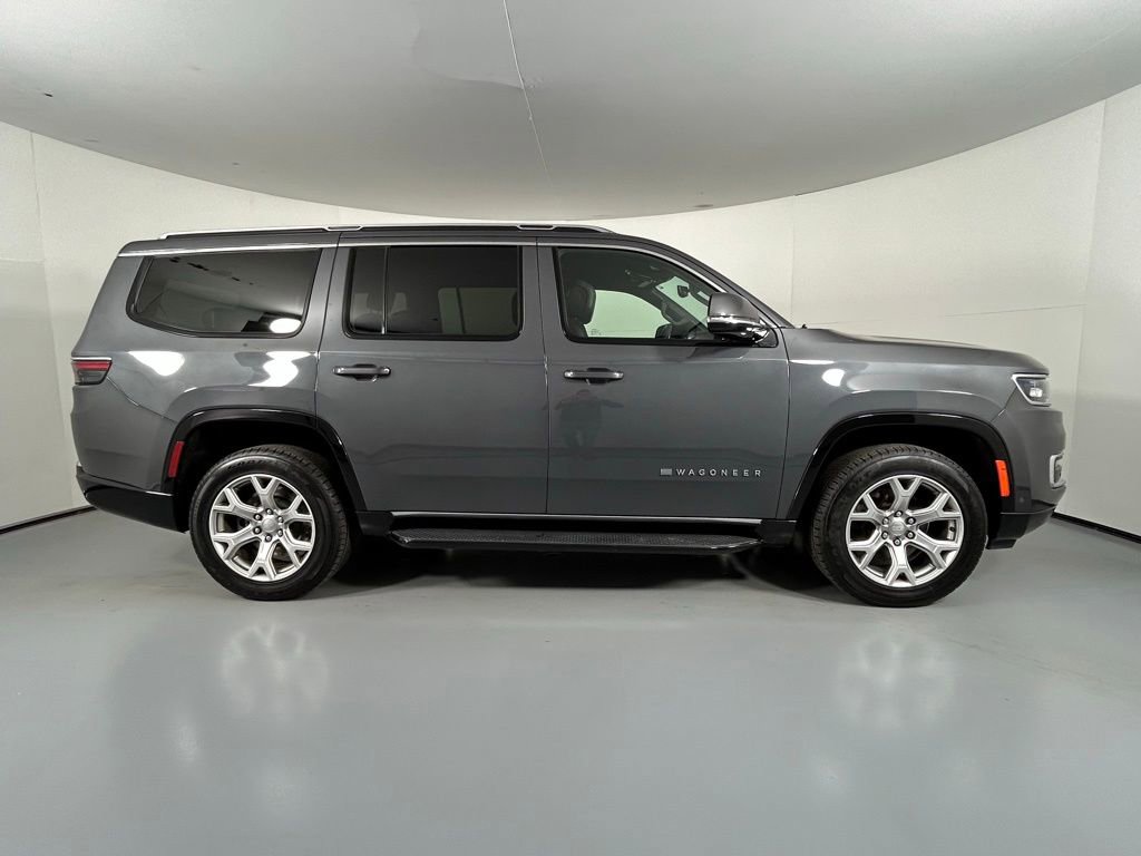 Used 2022 Jeep Wagoneer Series II AWD/4WD image 8