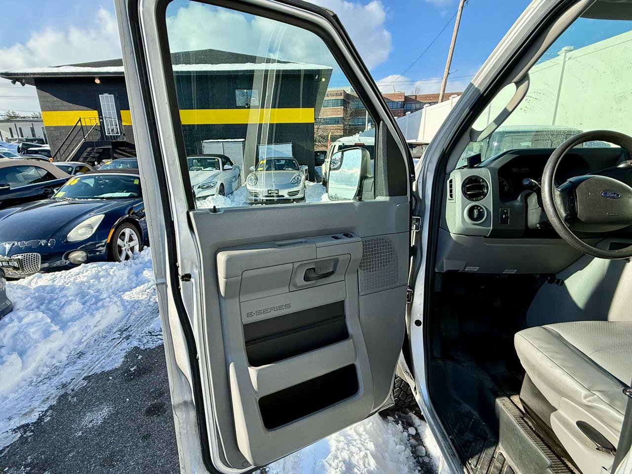 Used 2012 Ford E-350 and Econoline 350 Extended Super Duty w/ PWR Group image 13