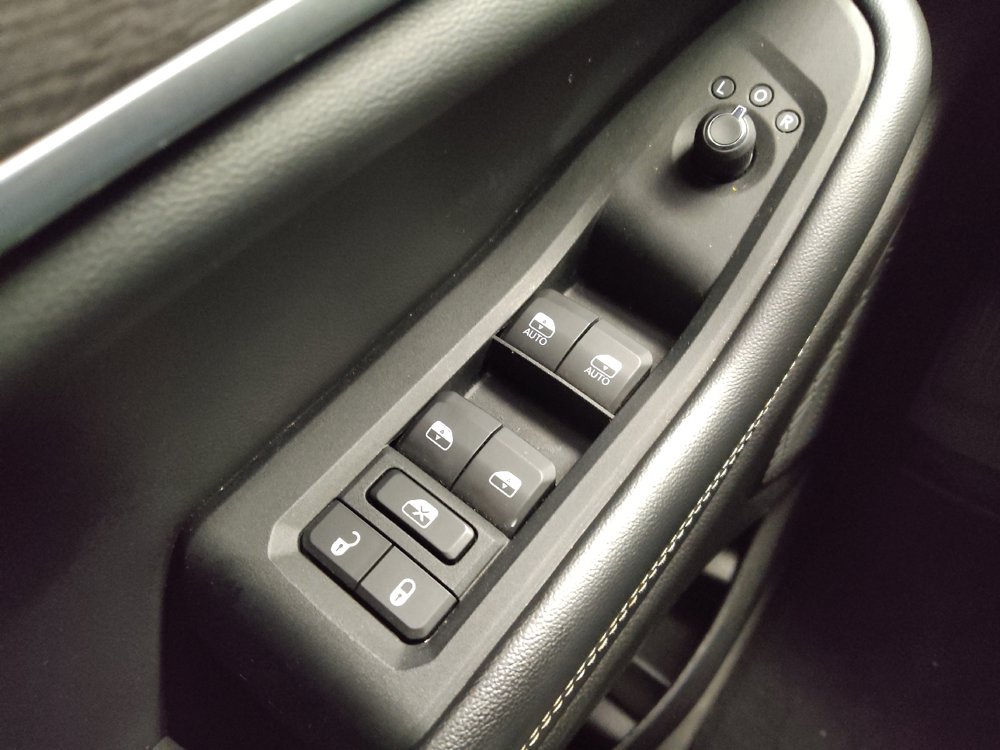 Used 2023 Jeep Grand Cherokee L Limited w/ Luxury Tech Group II AWD/4WD image 27