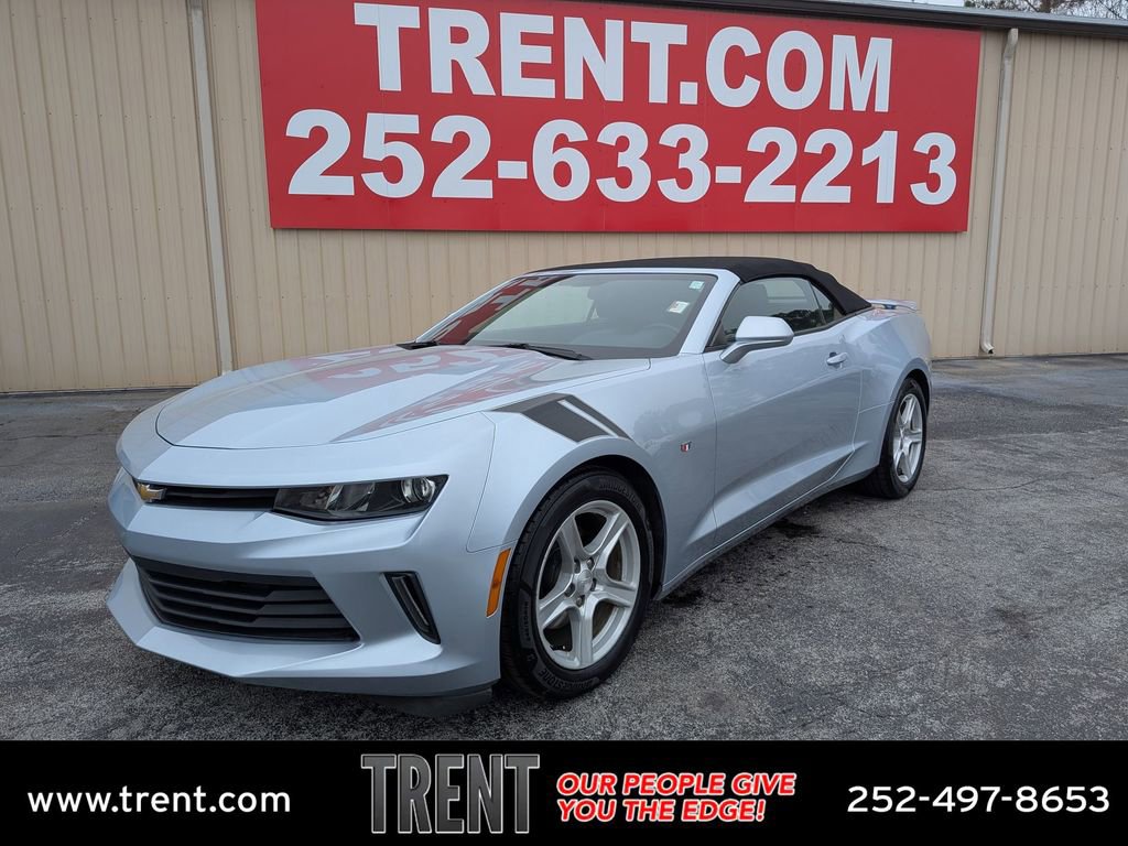 Used 2017 Chevrolet Camaro LT image 1