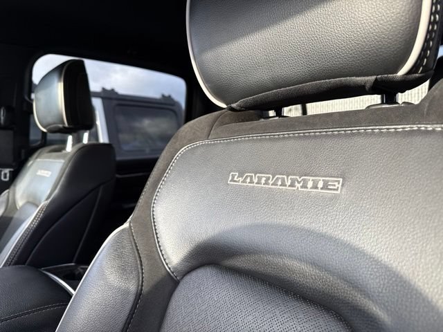 Used 2025 RAM 1500 Laramie AWD/4WD image 6
