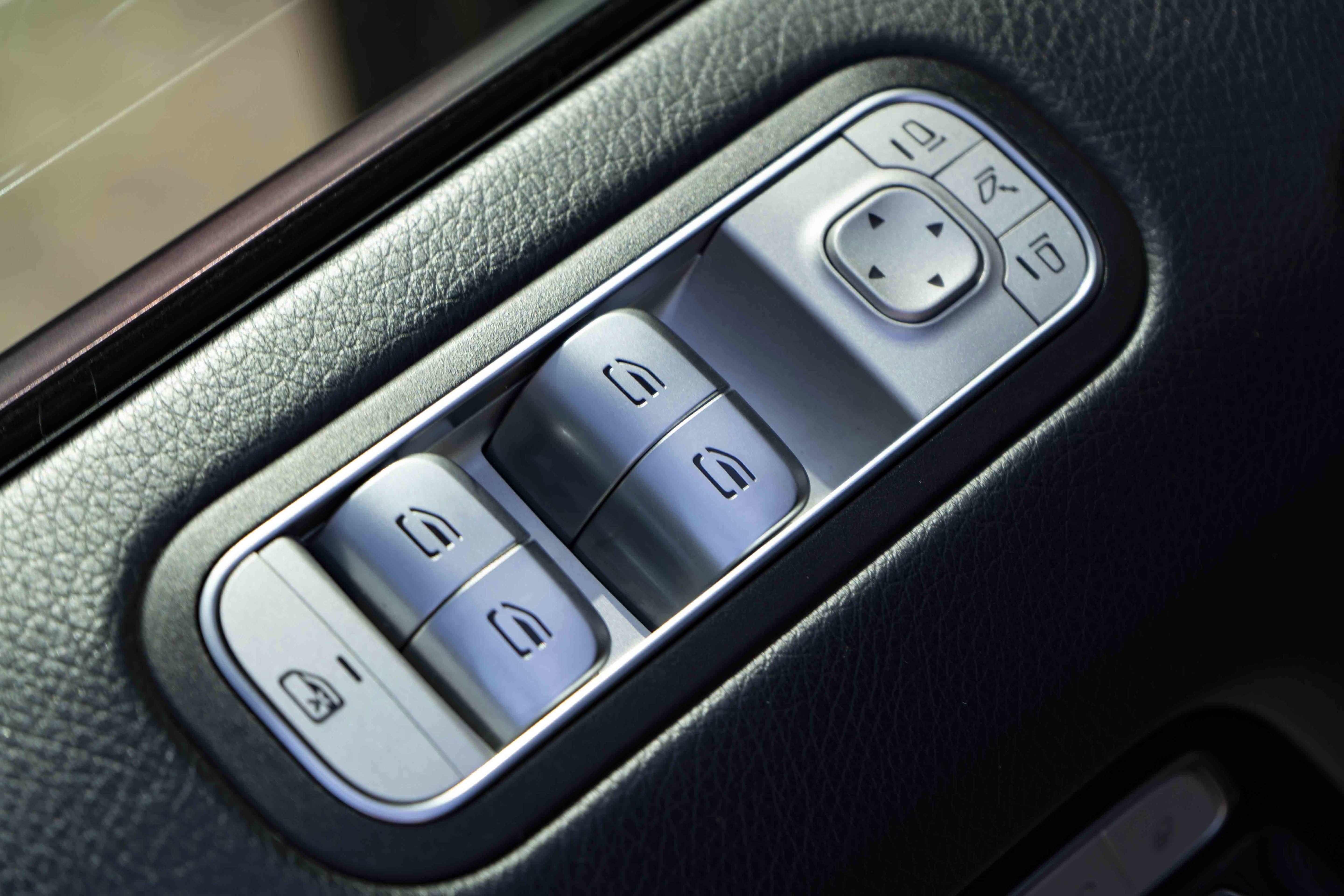 Used 2024 Mercedes-Benz G 63 AMG 4MATIC w/ Manufactur Interior Package image 42