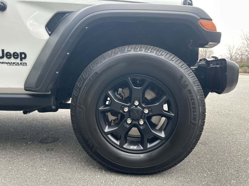 Used 2022 Jeep Wrangler Unlimited Sport image 8