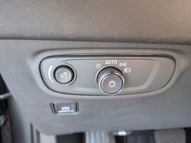Used 2020 GMC Terrain SLE FWD image 18
