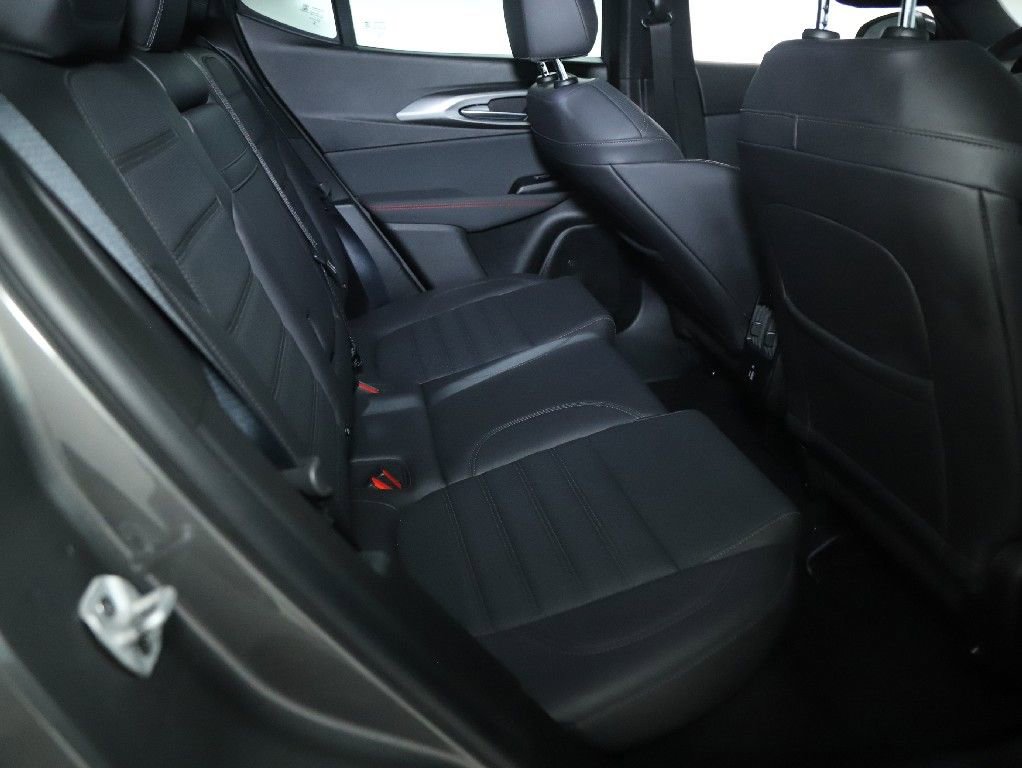 Used 2024 Dodge Hornet GT image 33