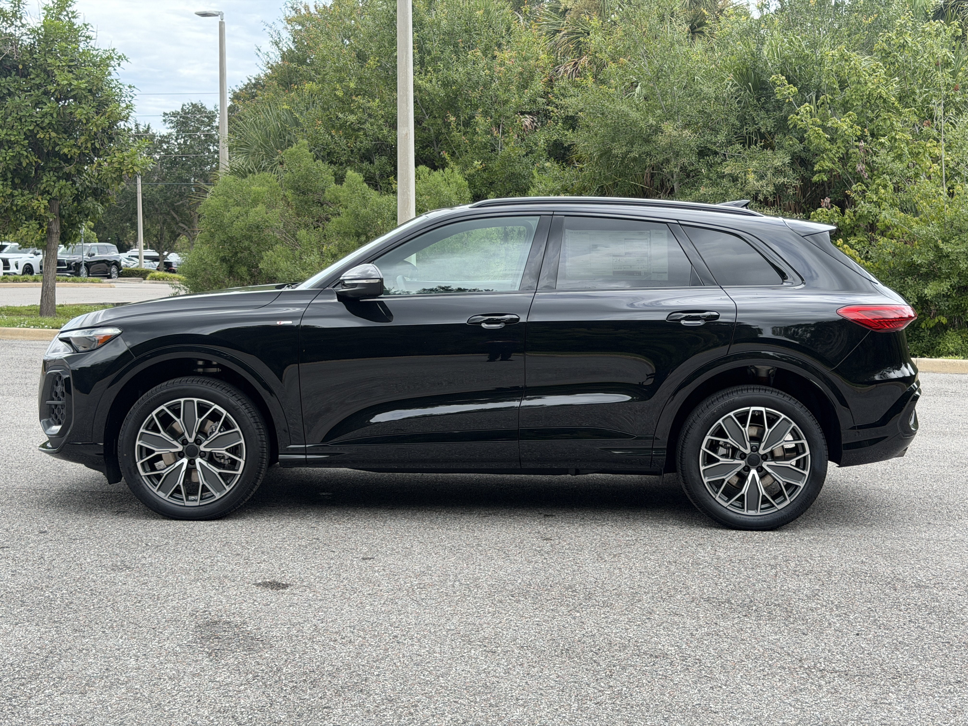 New 2026 Audi Q5 Premium AWD/4WD image 4