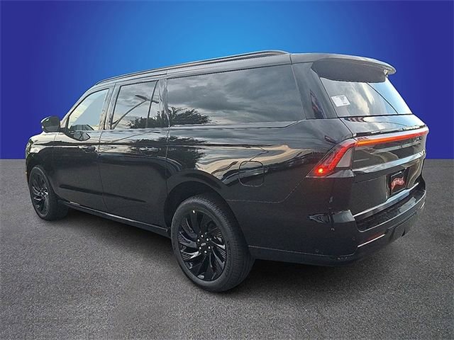 New 2025 Lincoln Navigator L Reserve w/ Jet Appearance Package AWD/4WD image 4