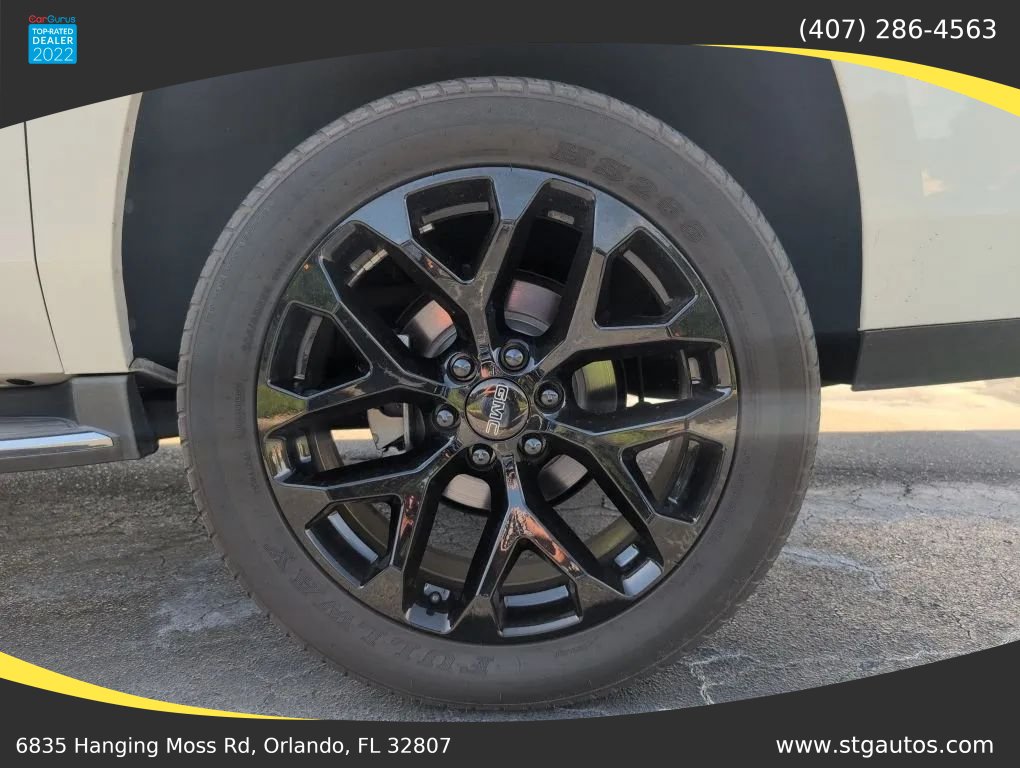 Used 2017 GMC Yukon XL Denali w/ Open Road Package AWD/4WD image 36