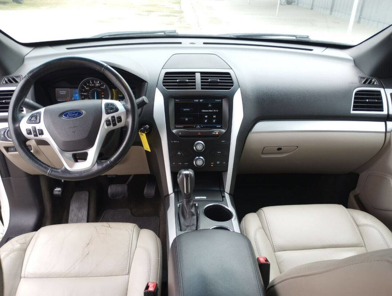 Used 2014 Ford Explorer XLT w/ Equipment Group 202A FWD image 36