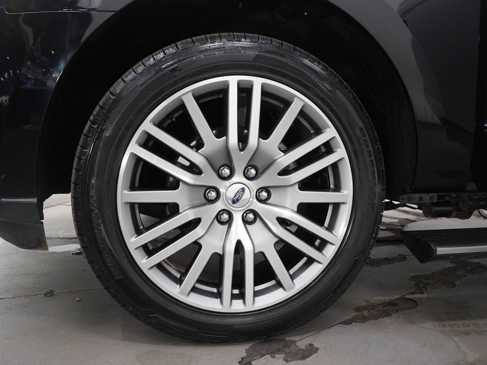 Used 2023 Ford Expedition Max Limited image 35