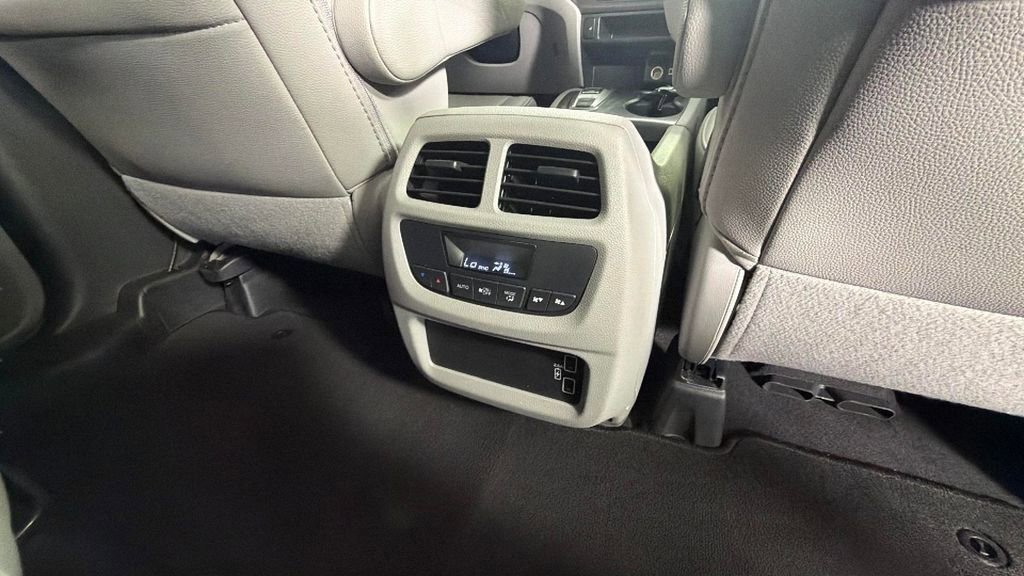 Used 2021 Honda Pilot Special Edition image 35
