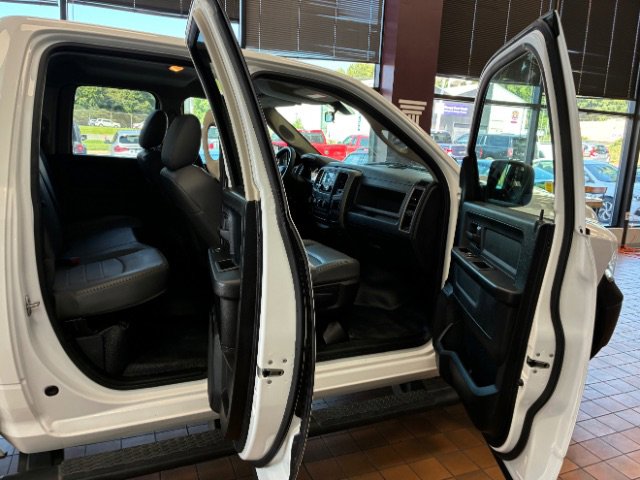 Used 2017 RAM 1500 Tradesman image 32