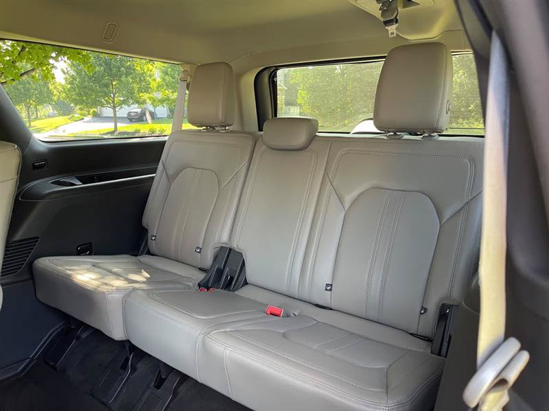Used 2018 Ford Expedition Max Limited AWD/4WD image 44