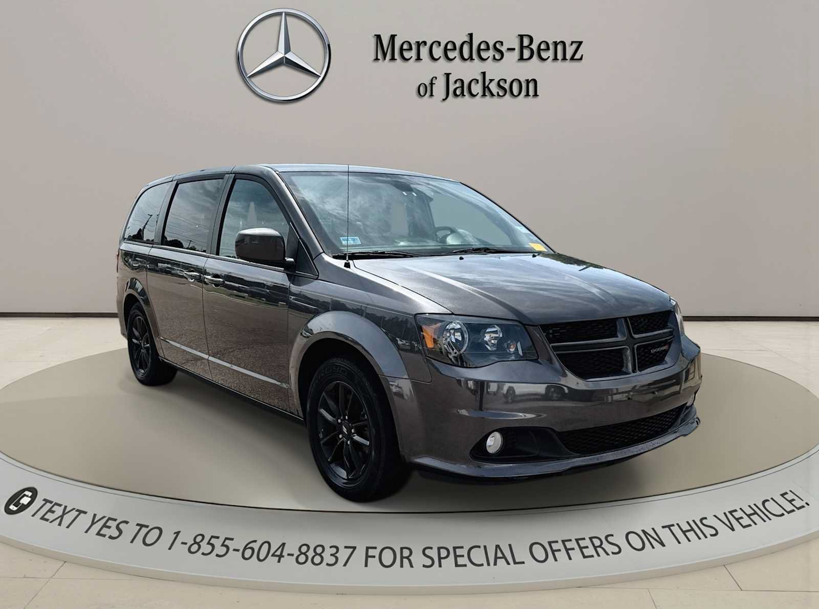 Used 2020 Dodge Grand Caravan GT FWD image 2