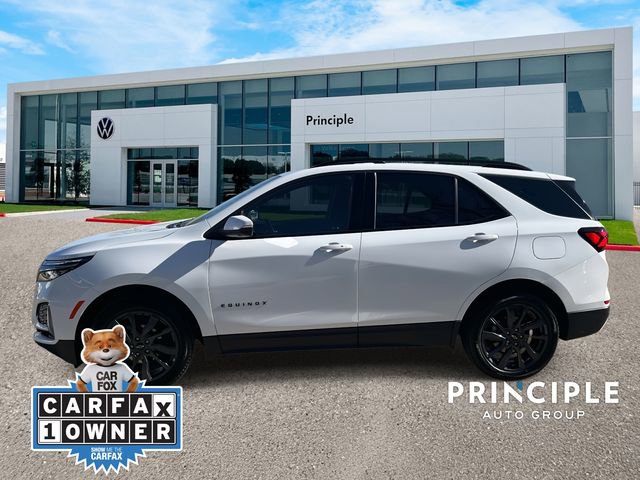 Used 2022 Chevrolet Equinox RS w/ Infotainment Package image 7