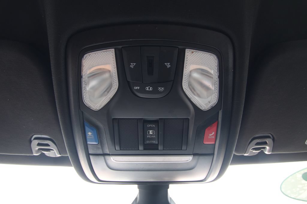 Used 2023 RAM 1500 Big Horn AWD/4WD image 34