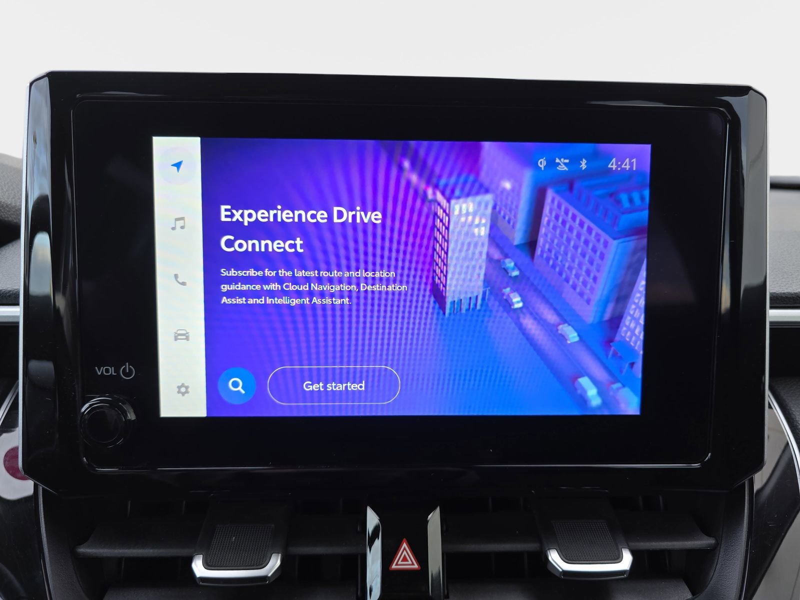 Used 2025 Toyota Corolla Cross XLE image 24