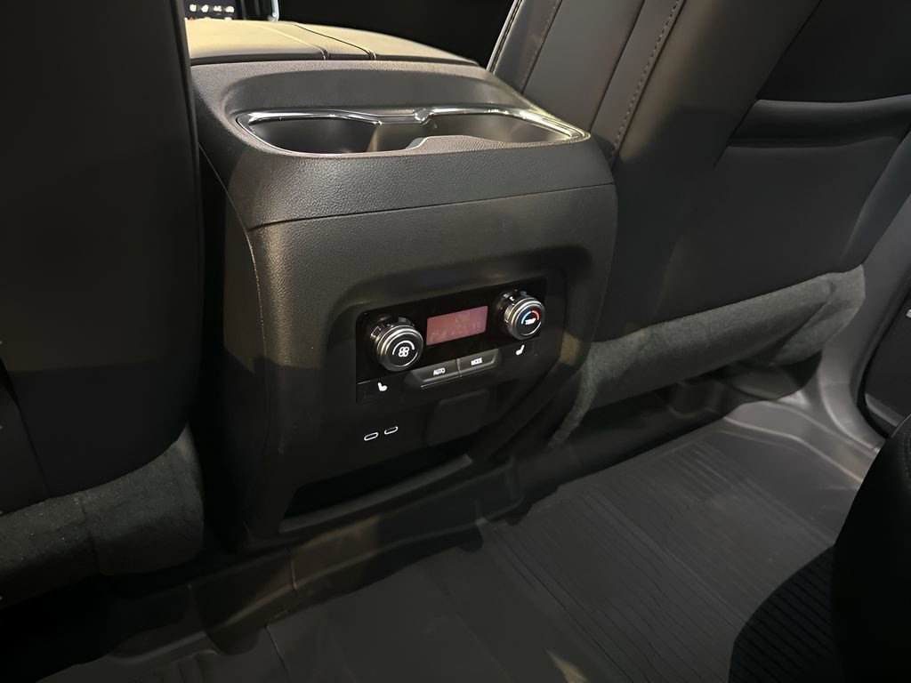New 2026 GMC Acadia Denali w/ Super Cruise Package image 21