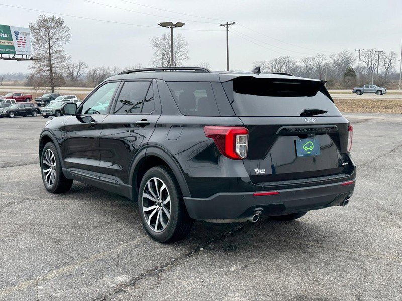 Used 2022 Ford Explorer ST-Line image 3