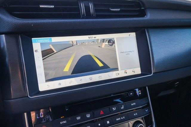 Used 2018 Jaguar XF S image 38