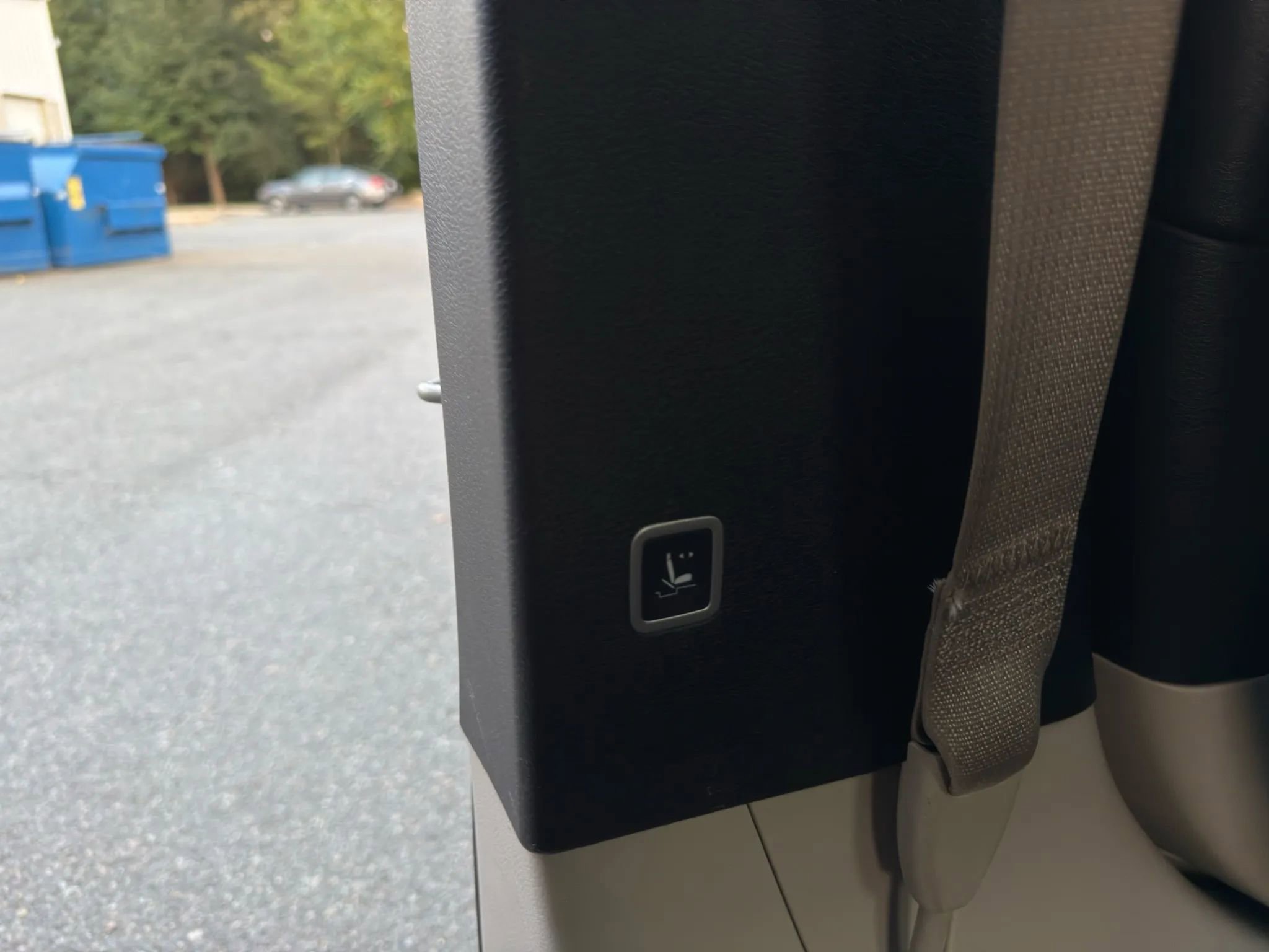 Used 2020 Chrysler Pacifica Touring-L image 33