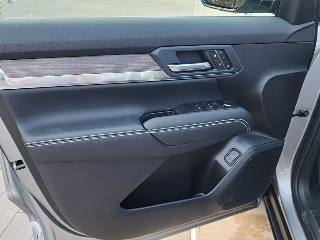 New 2026 GMC Terrain Denali image 13