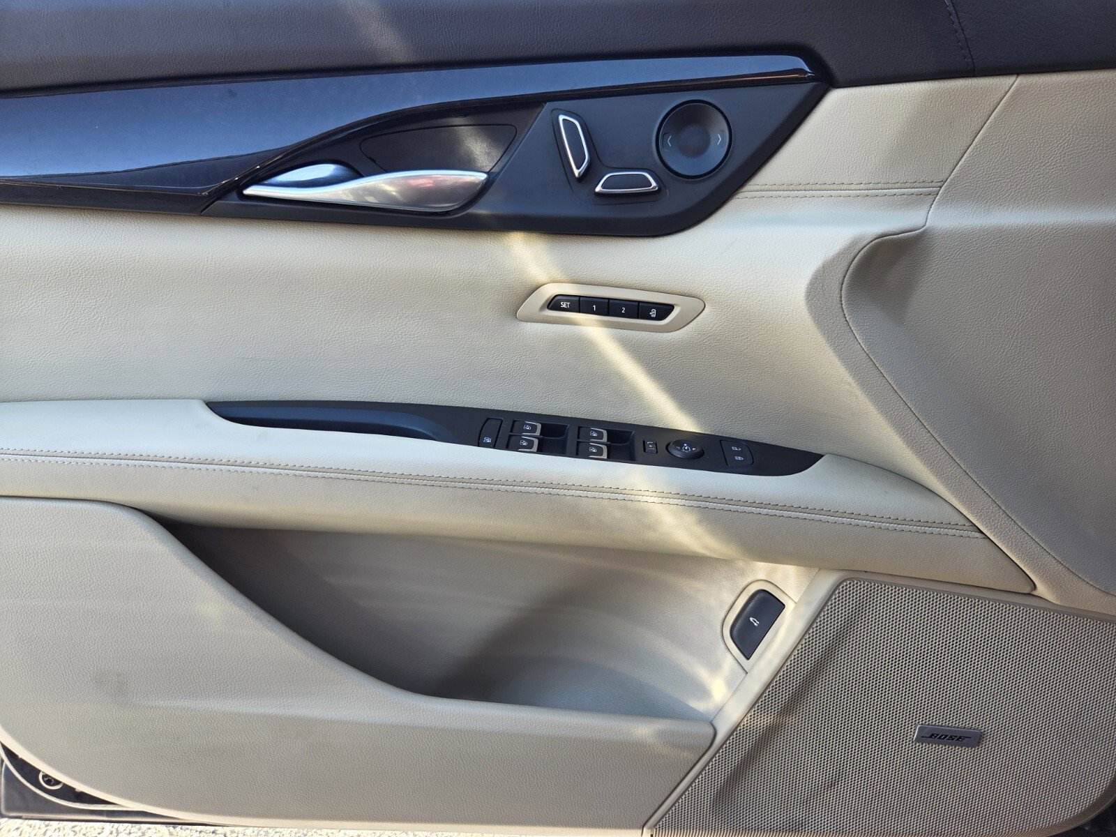 Used 2020 Cadillac CT6 Luxury image 21