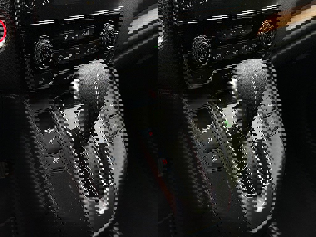 Used 2020 Honda CR-V EX image 16