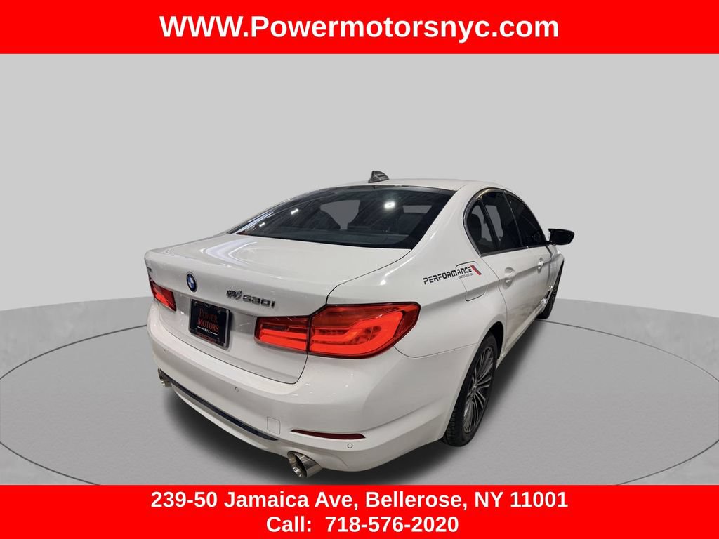 Used 2020 BMW 530i xDrive w/ Convenience Package AWD/4WD image 5