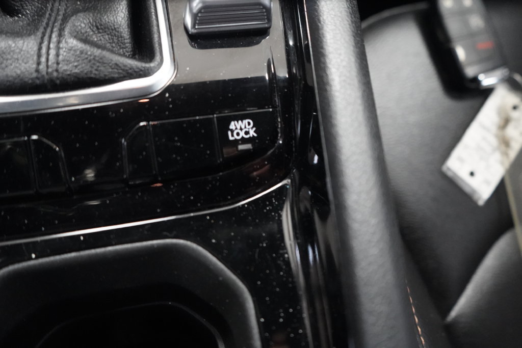 Used 2024 Jeep Compass Limited AWD/4WD image 41